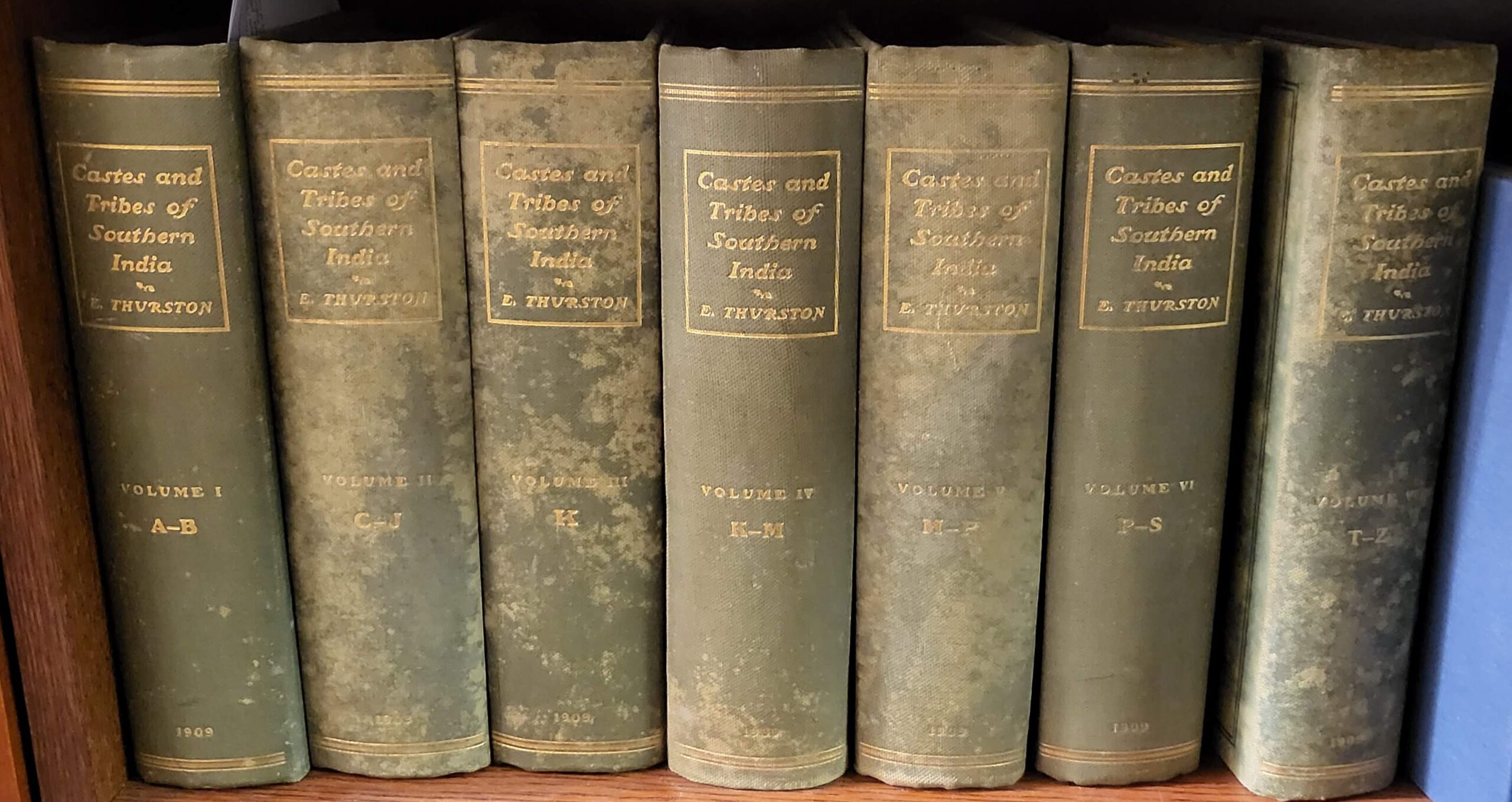 Thurston, Edgar: -Castes and Tribes of Southern India.